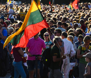 Trentesimo anniversario della Via Baltica.